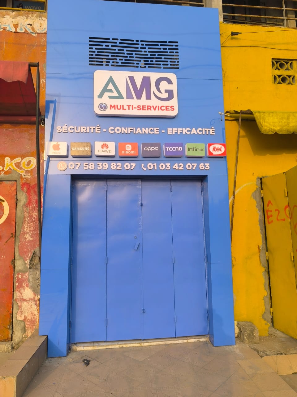Intérieur de la boutique AMG Multi-Services